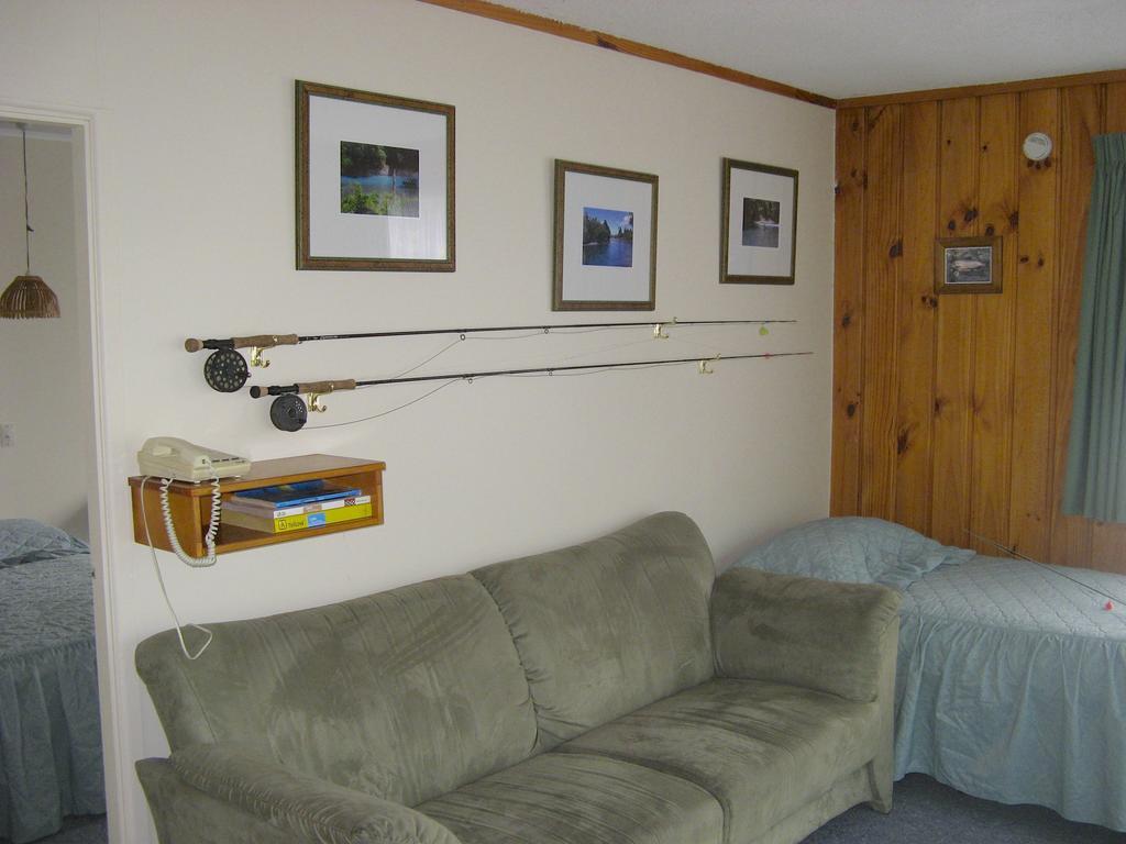 Tongariro River Motel Turangi Chambre photo