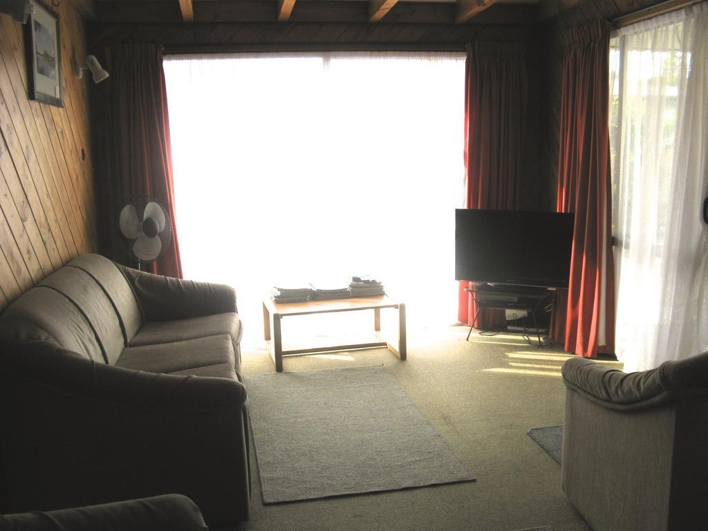 Tongariro River Motel Turangi Chambre photo