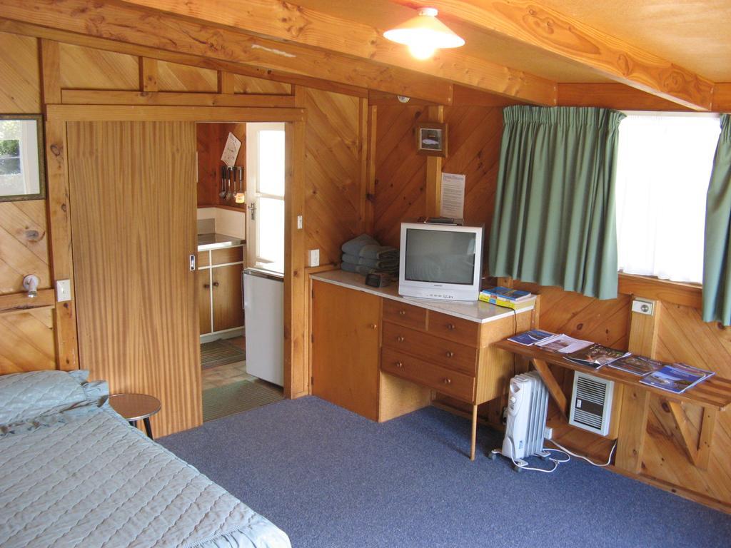 Tongariro River Motel Turangi Chambre photo