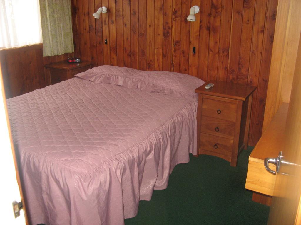 Tongariro River Motel Turangi Chambre photo