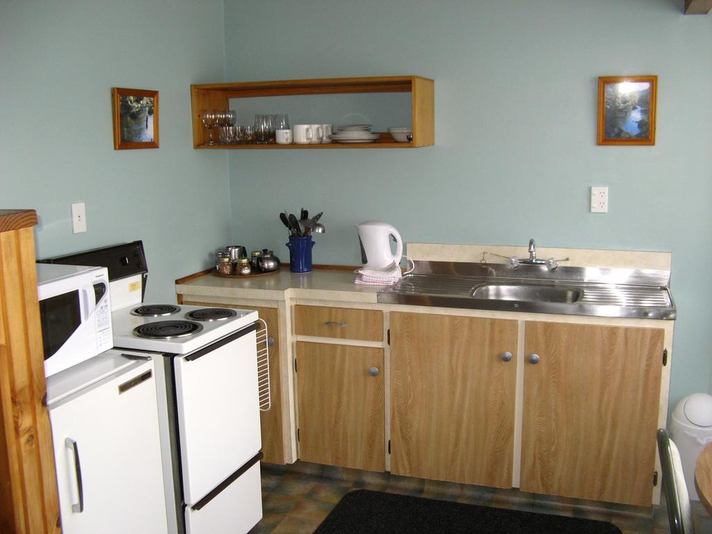 Tongariro River Motel Turangi Extérieur photo